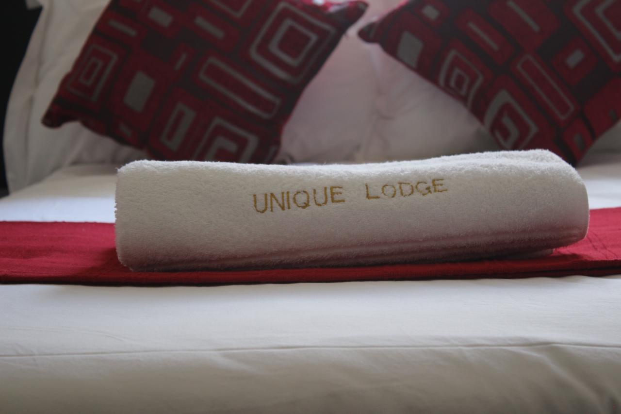 Unique Lodge ケープタウン エクステリア 写真